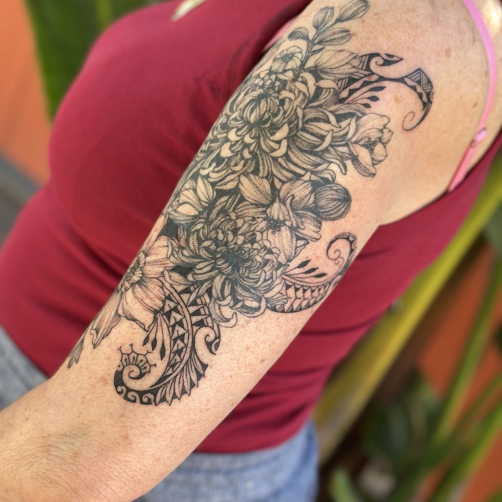 Earthbound Tattoo Studio - Side view. - Tattoo Near Me - Sand City, California Earthbound Tattoo Studio - Side view. - Tattoo Near Me - Sand City, California