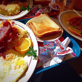 Louis Burgers - Burgers Near Me - Compton, California Louis Burgers - Burgers Near Me - Compton, California