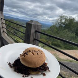 Bearrr Appetit Restaurant - Sandwich