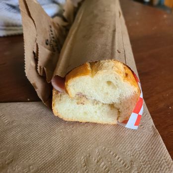 Le Banh Mi Bistro - Vietnamese Near Me - Clovis, California