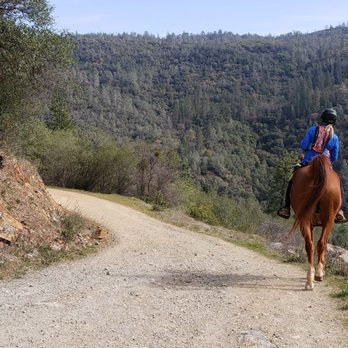Robie Point Trail - some areas are horse and bike accessible - Hiking Near Me - Auburn, California Robie Point Trail - some areas are horse and bike accessible - Hiking Near Me - Auburn, California