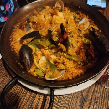Candela Restaurant - Spanish Near Me - Wilton Manors, Florida