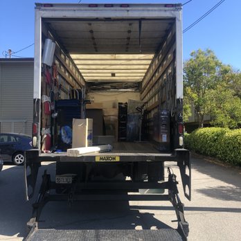 Good Times Moving - parked truck blocking neighbors - Movers Near Me - Fremont, California Good Times Moving - parked truck blocking neighbors - Movers Near Me - Fremont, California