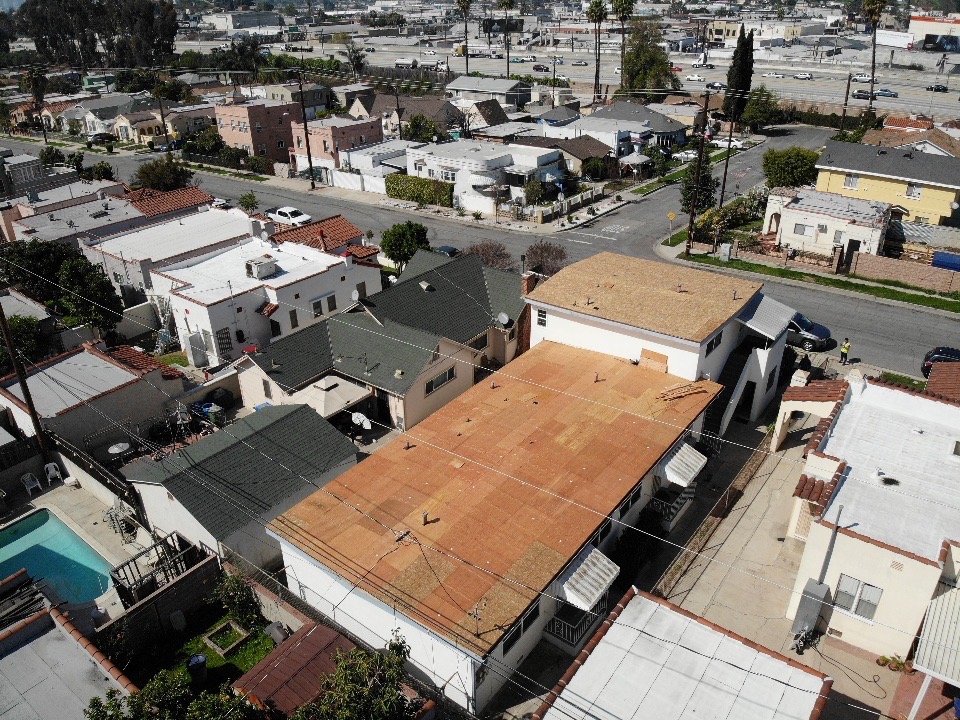 Slide of Quality Roofing Specialists