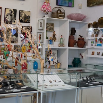 Guardino Gallery - Art Galleries Near Me - Portland, Oregon