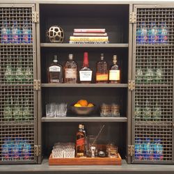 Cool Liquor Display (11/13/18). #SantaMonica #SantaMonicaPlace #MensClothing #Shopping #Pricey