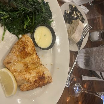 Mr Big Fish - Swordfish with spinach - Seafood Near Me - Naples, Florida Mr Big Fish - Swordfish with spinach - Seafood Near Me - Naples, Florida
