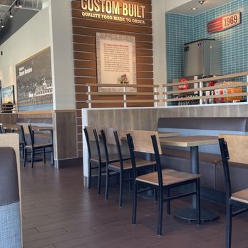 Habit Burger & Grill - Burgers Near Me - Oakland, California
