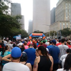 ConocoPhillips Rodeo Run - Close to 5K start