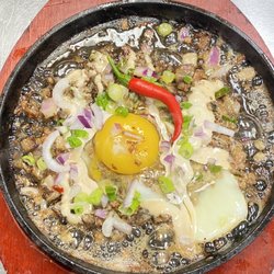 Mamalu Bread and Noodles - Sizzling Bangus Sisig