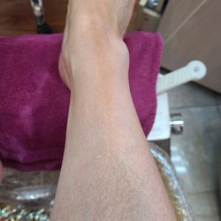 OLIVE Organic Tan Spa - Streak marks.