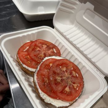 Apollo Bagels - Tomato bagel - Bagels Near Me - New York, New York Apollo Bagels - Tomato bagel - Bagels Near Me - New York, New York