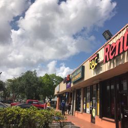 Merit Pharmacy - Store front