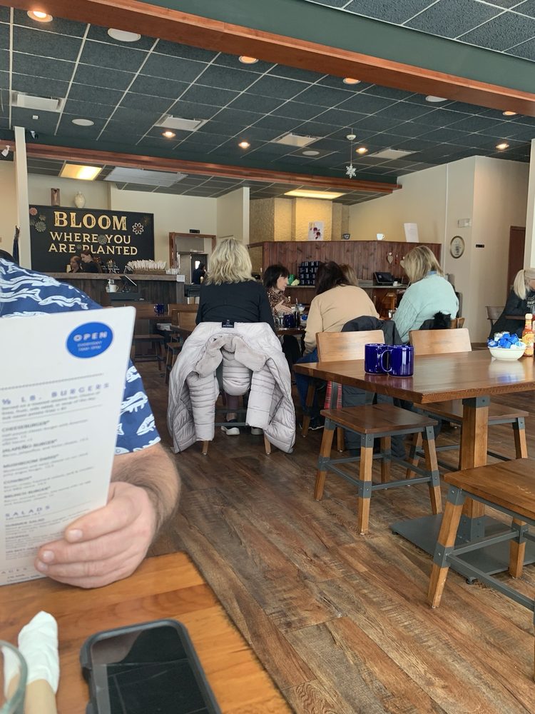 Bloom & Brunch
