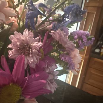 Gaeta's Flowers - Florists Near Me - Los Gatos, California Gaeta's Flowers - Florists Near Me - Los Gatos, California