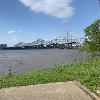 Waterfront Park - Parks Near Me - Louisville, Kentucky Waterfront Park - Parks Near Me - Louisville, Kentucky