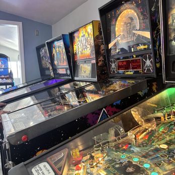 Magic Carpet Golf - Pinballs - Mini Golf Near Me - Reno, Nevada Magic Carpet Golf - Pinballs - Mini Golf Near Me - Reno, Nevada