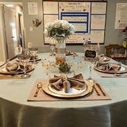 Leisure Living of Claremont - Dining like royalty