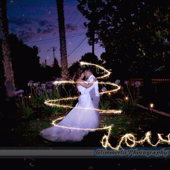 Glimmer Lit Photography - Sparkler wedding photo - Event Photography Near Me Glimmer Lit Photography - Sparkler wedding photo - Event Photography Near Me