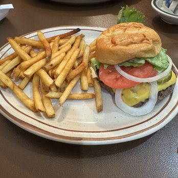 Eggheads Diner - 1/2 lb cheeseburger with fries. - Diners Near Me - Gloucester Point, Virginia