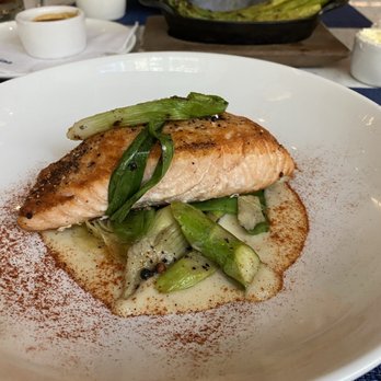 Wicked Butcher - Seared salmon with asparagus - Bars Near Me - Fort Worth, Texas Wicked Butcher - Seared salmon with asparagus - Bars Near Me - Fort Worth, Texas