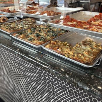 Trio Pizza - Pizza Near Me - Baldwin Place, New York