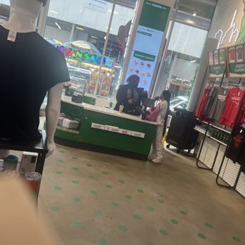 Krispy Kreme - Donuts Near Me - New York, New York Krispy Kreme - Donuts Near Me - New York, New York