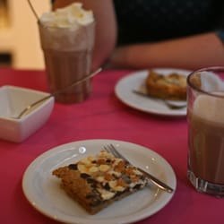 PS! Koffie, kunst & chocola