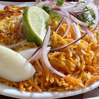 Biryani Pot - Dum biryani with boneless chicken. Huge portion, pretty tasty. - Indian Near Me - San Antonio, Texas