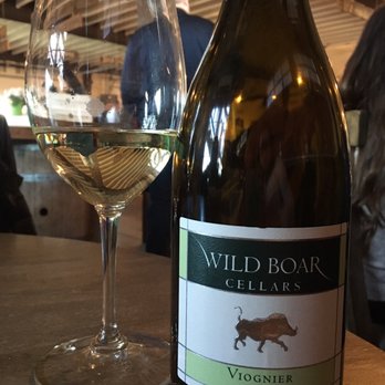Stone Tower Winery - Wineries Near Me - Leesburg, Virginia Stone Tower Winery - Wineries Near Me - Leesburg, Virginia