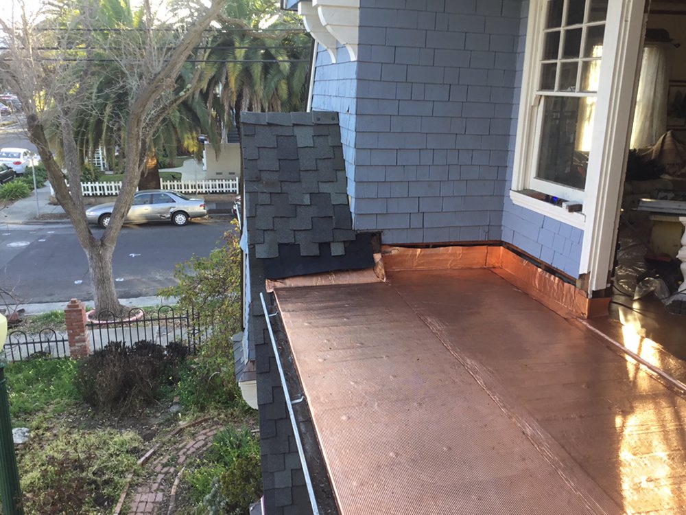 Slide of Pro Roofing