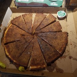 the pizza is very burnt and that is all you can taste and the manger had a attitude when i was being polite about everything