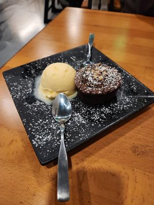 IL Forno Bar & Grill by null