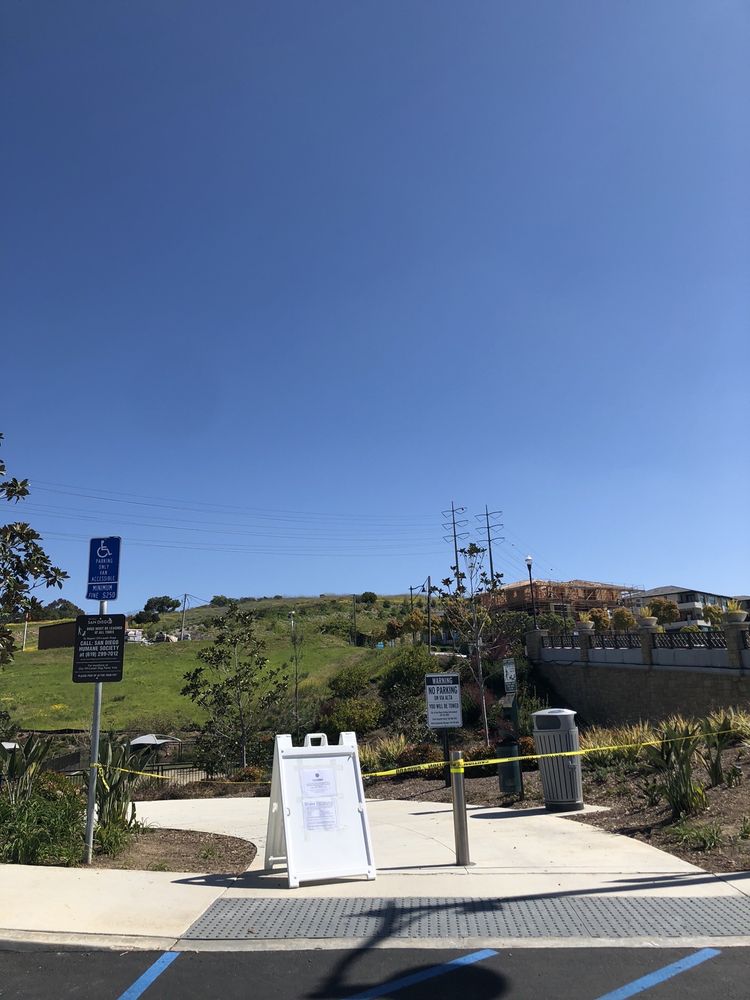 MISSION VALLEY OFF LEASH CIVITA DOG PARK 44 Photos & 55 Reviews Dog