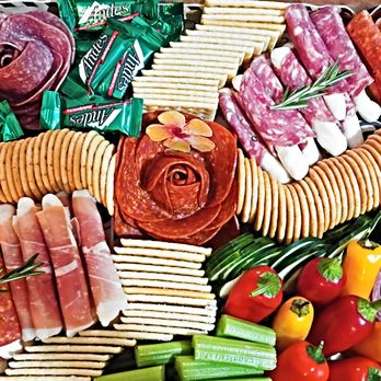 1. Wisdom's Unique Catering
