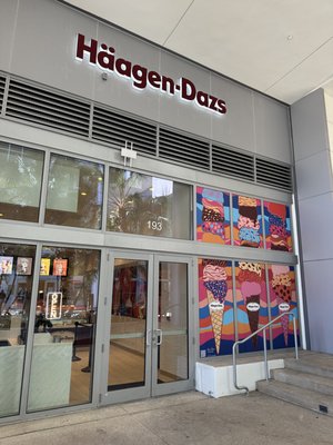 Häagen-Dazs Ice Cream River Landing by null