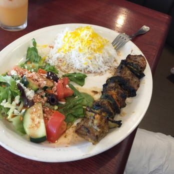 Pom & Olive - Filet minion - Mediterranean Near Me - Costa Mesa, California
