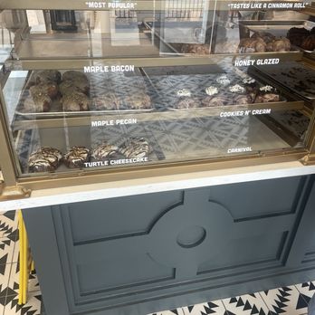 Parlor Doughnuts - Donut Display - Donuts Near Me - San Antonio, Texas