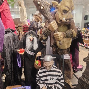 Kreepy Halloween - Costumes Near Me - Sherman Oaks, California Kreepy Halloween - Costumes Near Me - Sherman Oaks, California