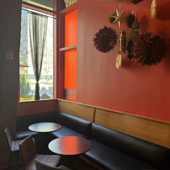 la Betty - seating - Wine Bars Near Me - Washington, DC, District of Columbia la Betty - seating - Wine Bars Near Me - Washington, DC, District of Columbia