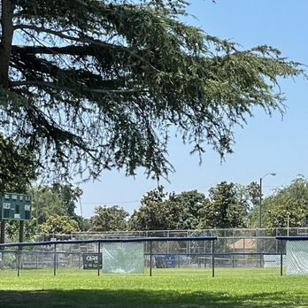 Hugo Reid Park - Baseball field - Parks Near Me - Arcadia, California Hugo Reid Park - Baseball field - Parks Near Me - Arcadia, California