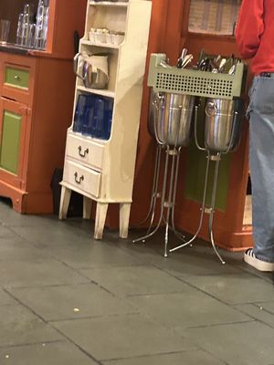 Chef Luis Restaurant by null