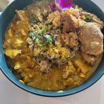 Pink Lotus - Chicken etouffee - Seafood Near Me - New Orleans, Louisiana Pink Lotus - Chicken etouffee - Seafood Near Me - New Orleans, Louisiana