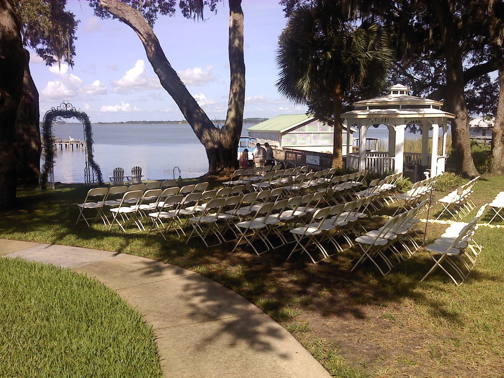 Feel like getting married by the beautiful lake? Yelp