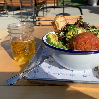 Blue Barn - Spicy Ahi Tuna with Pilsner - Salad Near Me - Novato, California