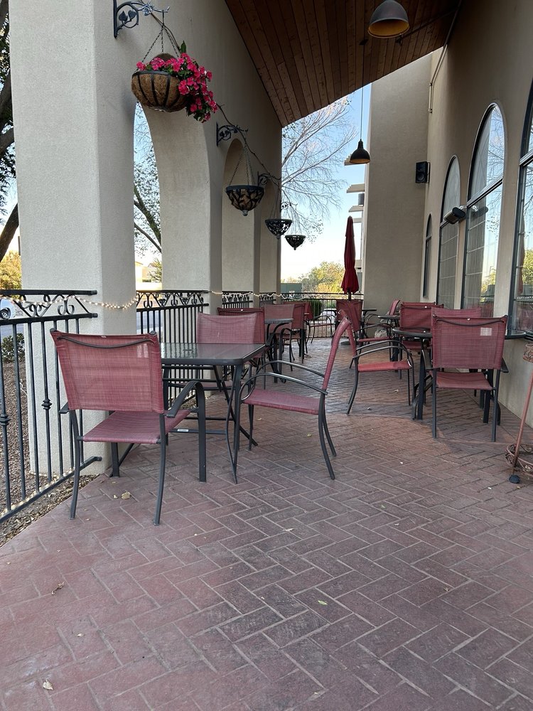 Paisano Cafe