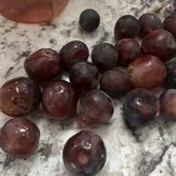 ACME Markets - Mushy grapes that are beginning to rot
