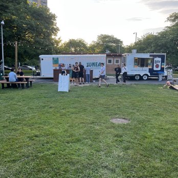 Juneau Park - Beer garden - Parks Near Me - Milwaukee, Wisconsin