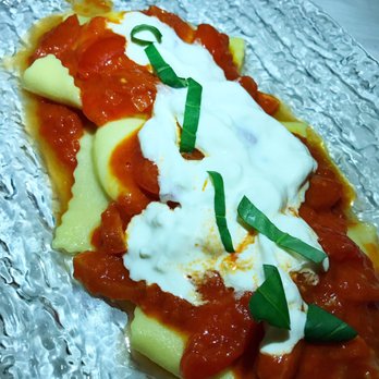 Mimmo - Ravioli con stracciatella - Bars Near Me - Milan, Michigan