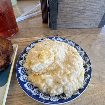 Biscuit Belly - Middletown - Gravy and one biscuit - Breakfast & Brunch Near Me - Louisville, Kentucky